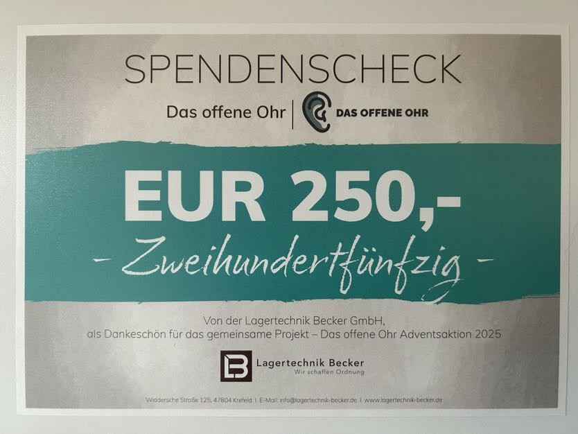 Spendenscheck__Firma Lagertechnik (c) Matthias Totten